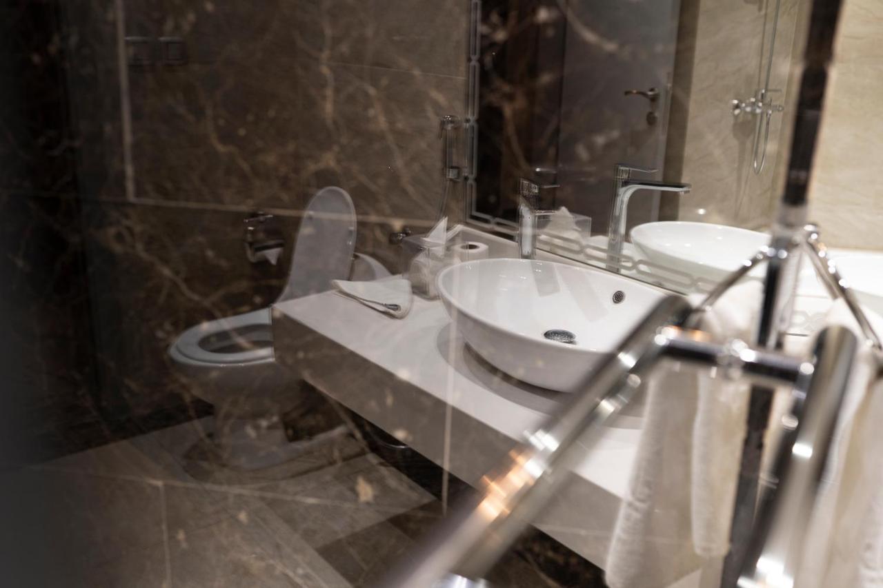Hotel Ayan 4*
