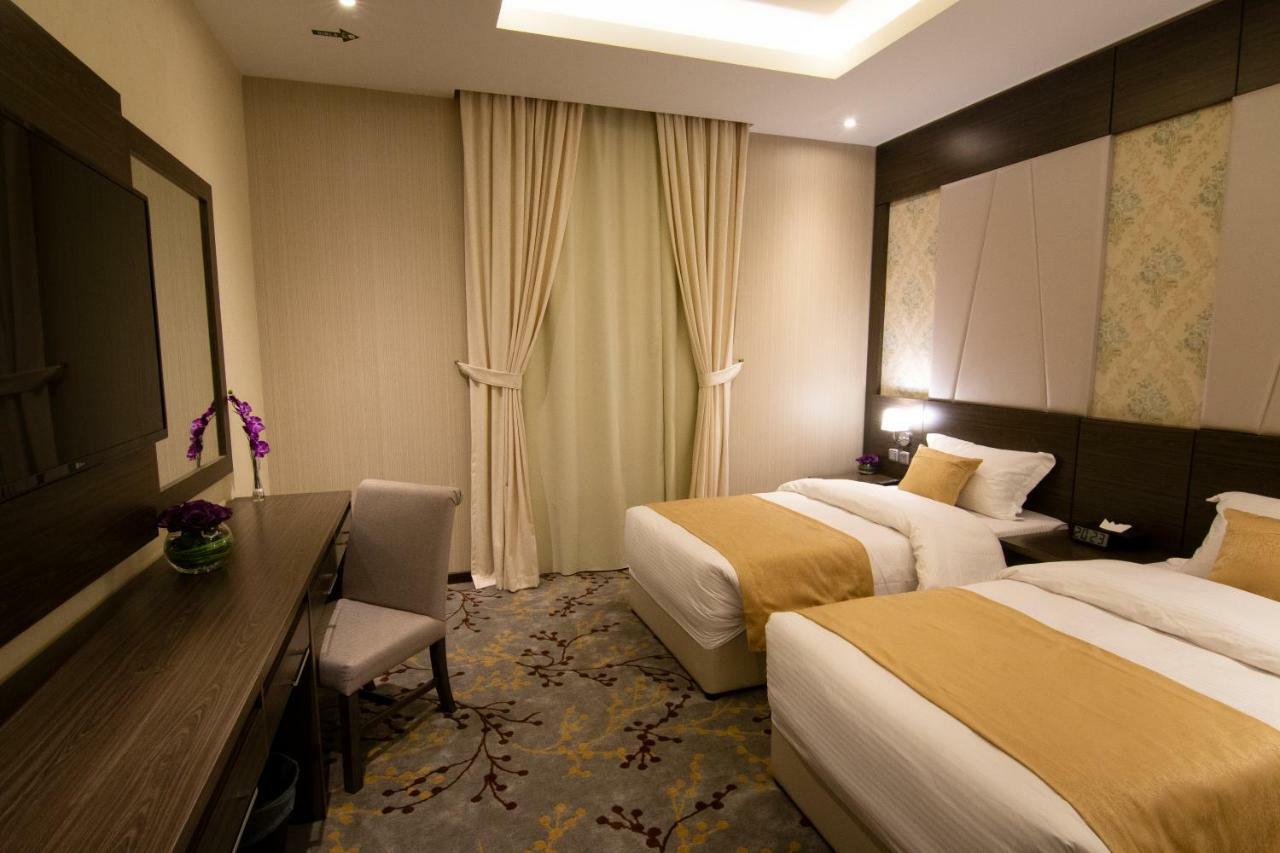 Ayan Hotel 4*